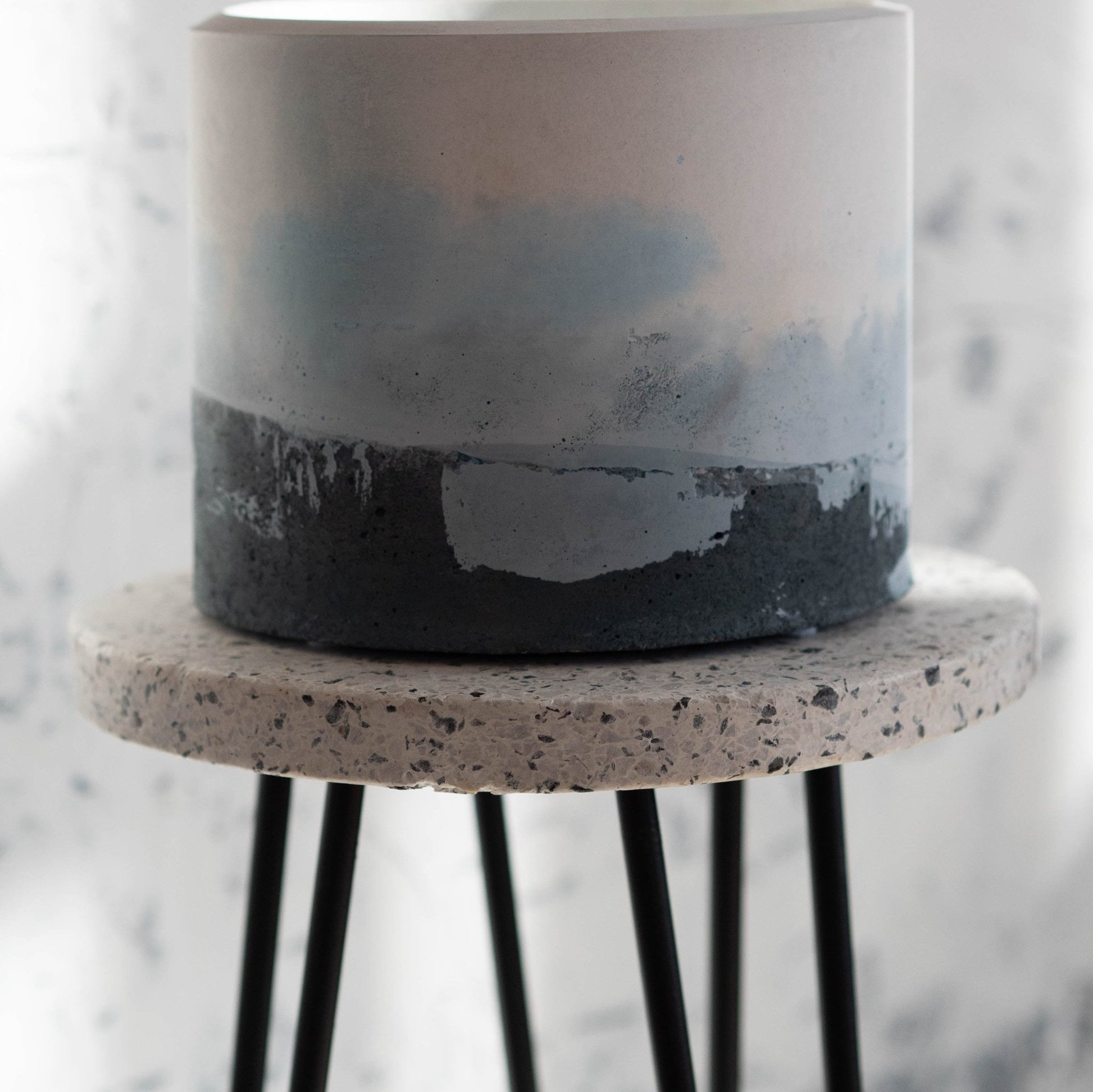 Large Round Cover Pot - Sea Mist - Forest Interior